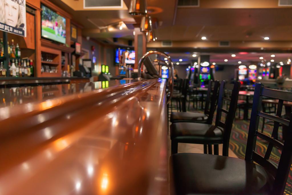 Sands Inn & Suites Едмънтън Екстериор снимка