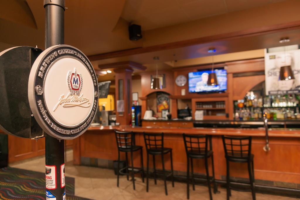 Sands Inn & Suites Едмънтън Екстериор снимка