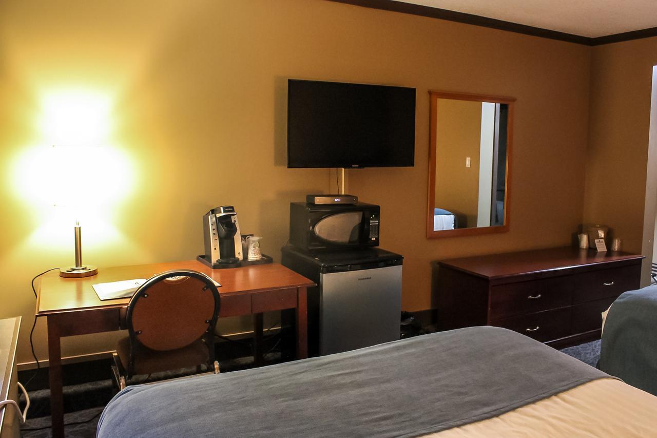 Sands Inn & Suites Едмънтън Екстериор снимка