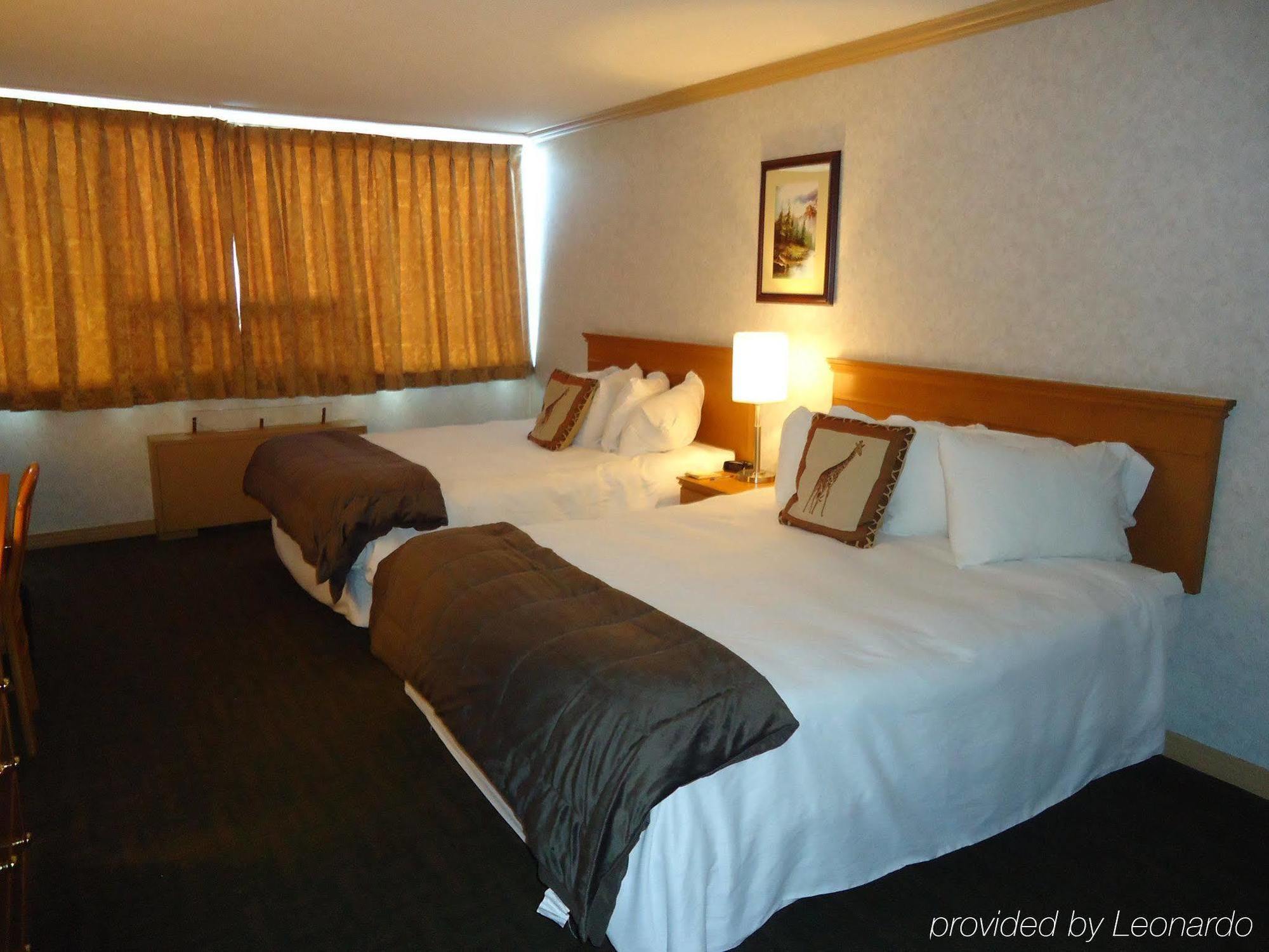 Sands Inn & Suites Едмънтън Екстериор снимка