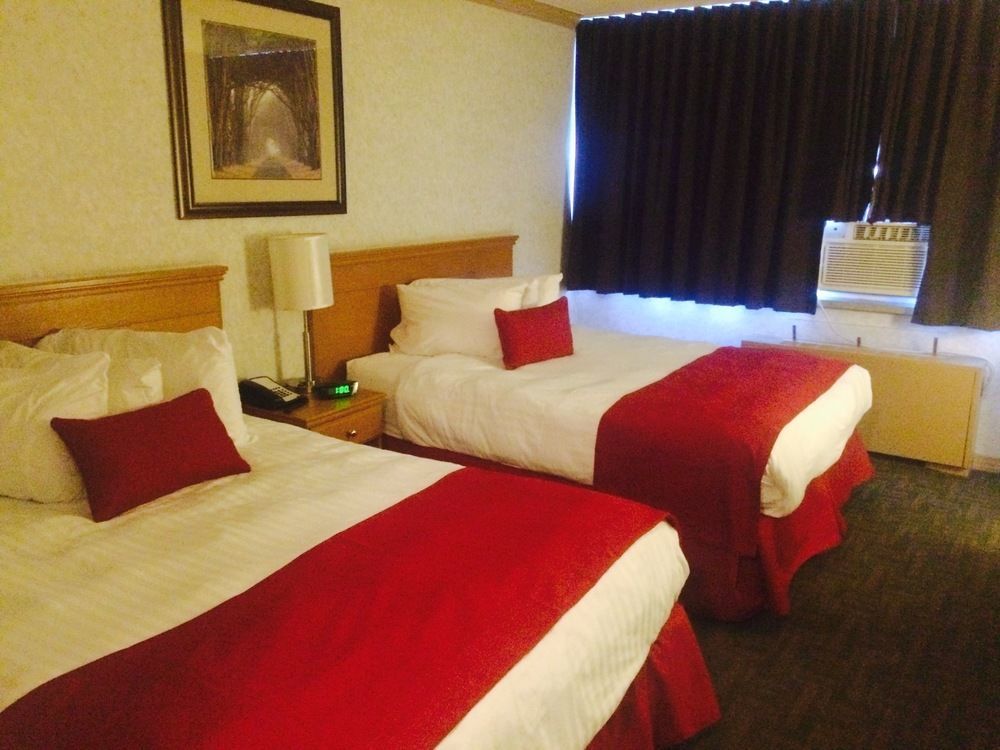 Sands Inn & Suites Едмънтън Екстериор снимка