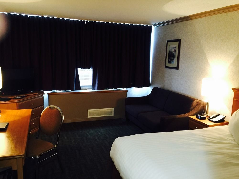 Sands Inn & Suites Едмънтън Екстериор снимка