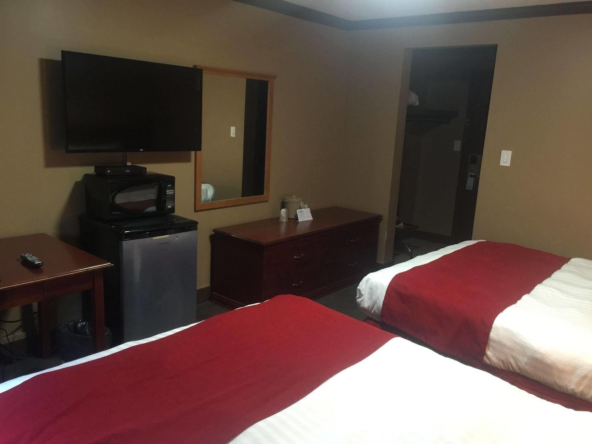 Sands Inn & Suites Едмънтън Екстериор снимка